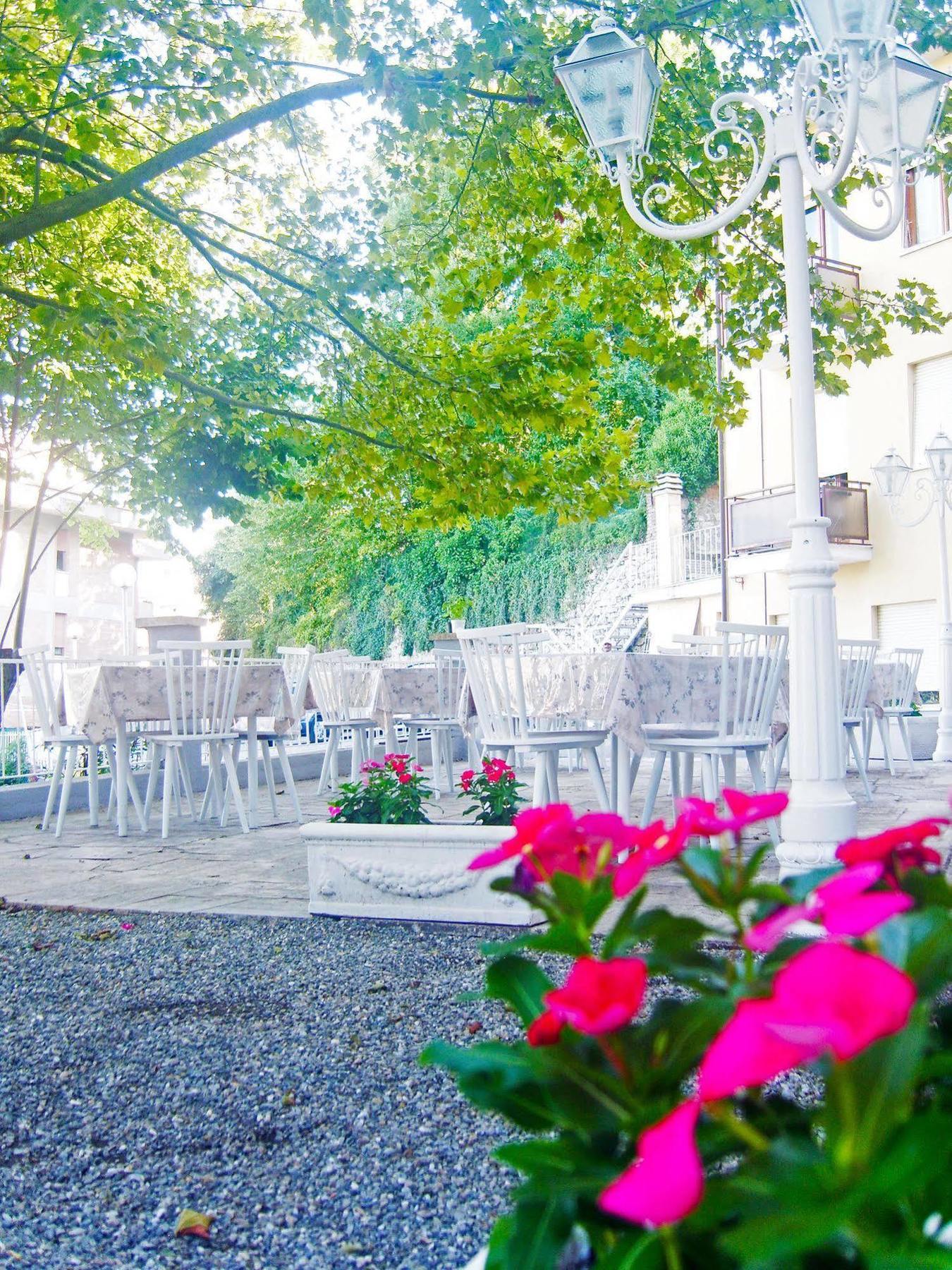 Hotel Panorama Chianciano Terme Dış mekan fotoğraf